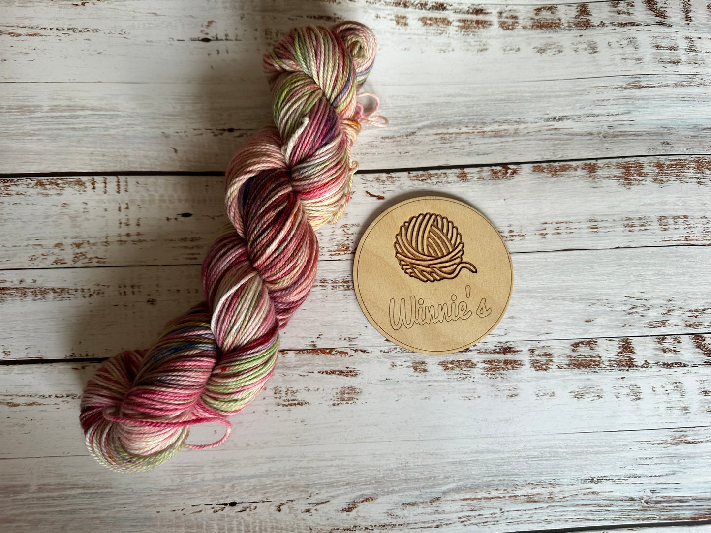 DK 100g 75% superwash Merino, 25% nylon