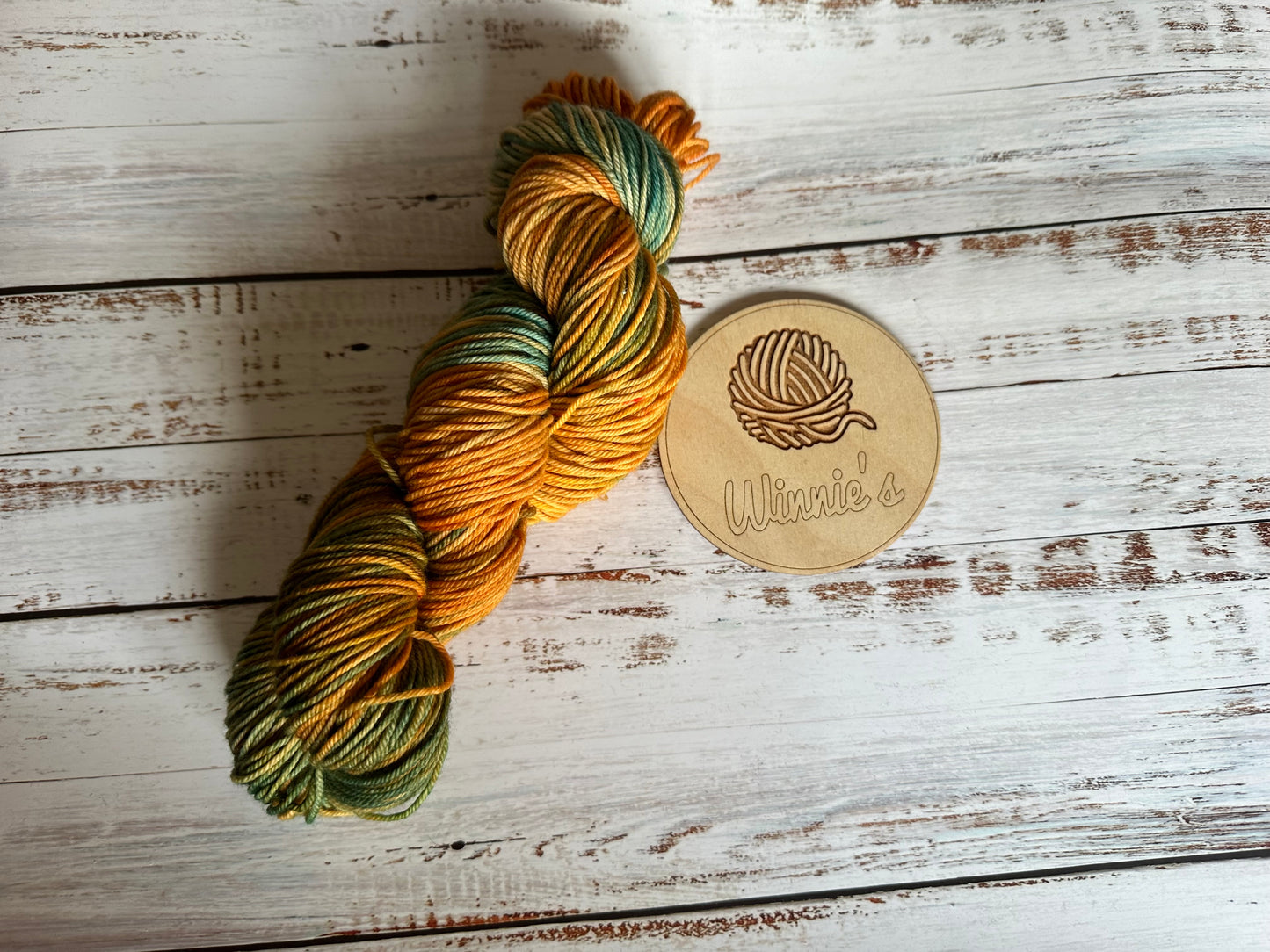 DK 100g 75% superwash Merino, 25% nylon