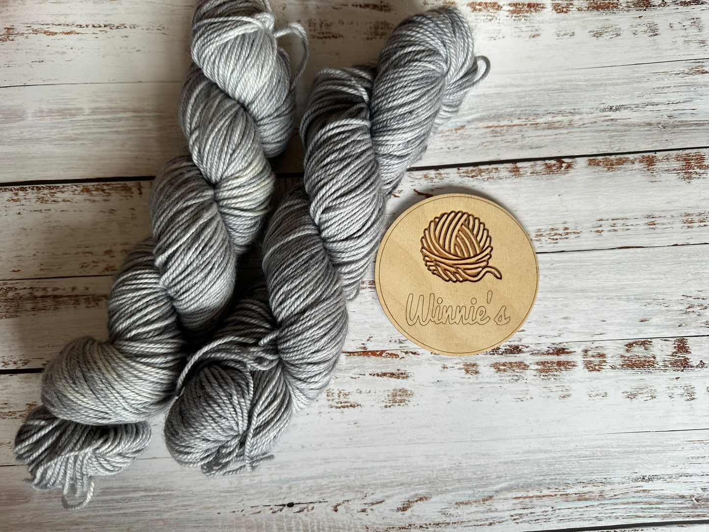 DK 100g 75% superwash Merino, 25% nylon