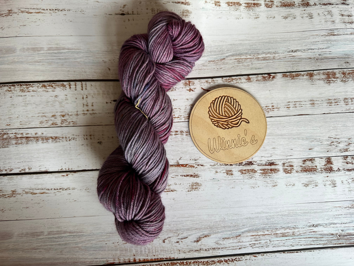 DK 100g 75% superwash Merino, 25% nylon