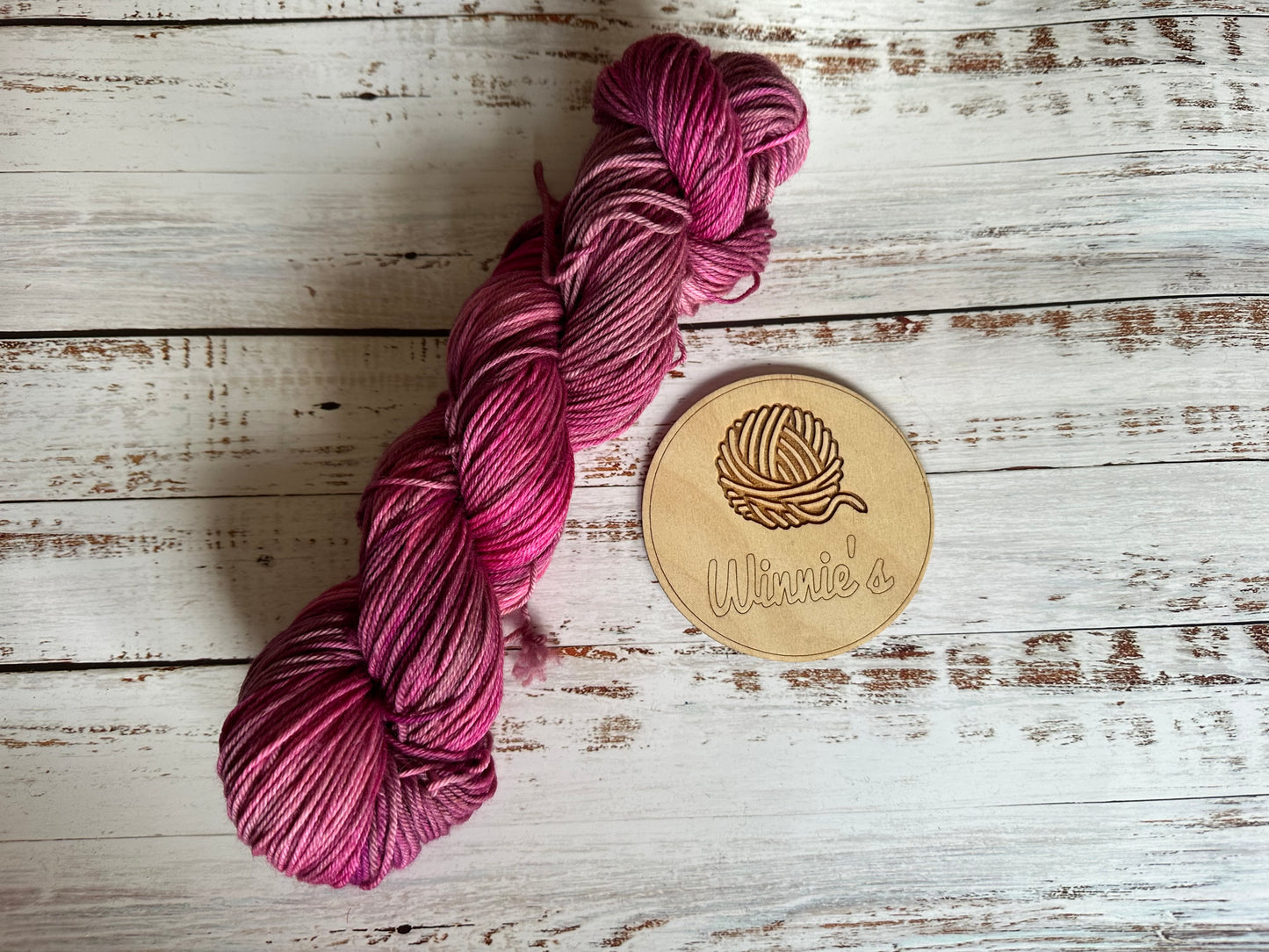 DK 100g 75% superwash Merino, 25% nylon